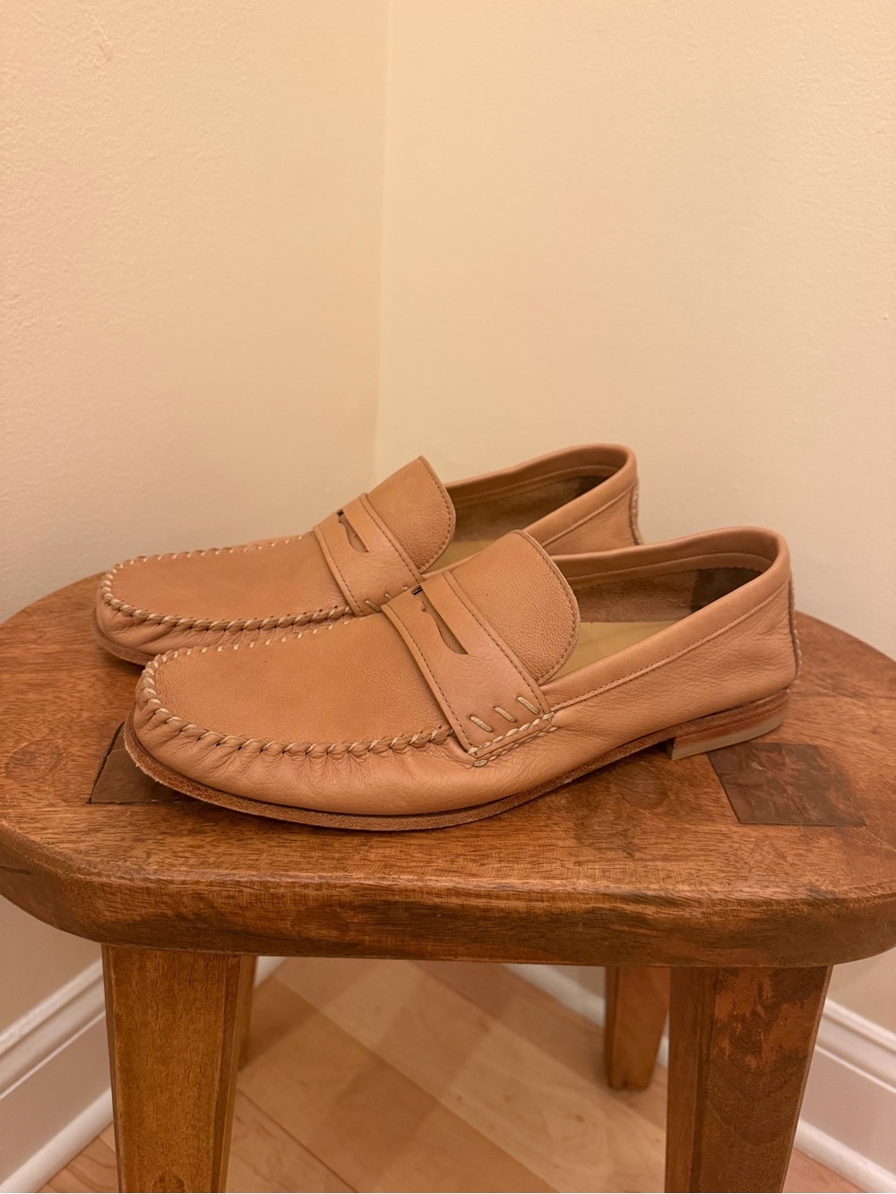 Men's Classic Tan Casual Leather Slip-On Loafers